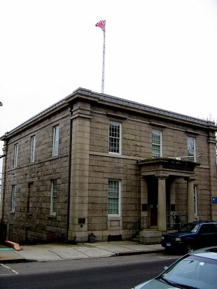 Mills US Custom House & Maritime Museum SE view